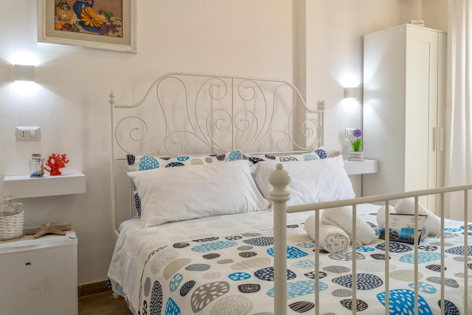 White Star Rooms อาลเกโร ภายนอก รูปภาพ