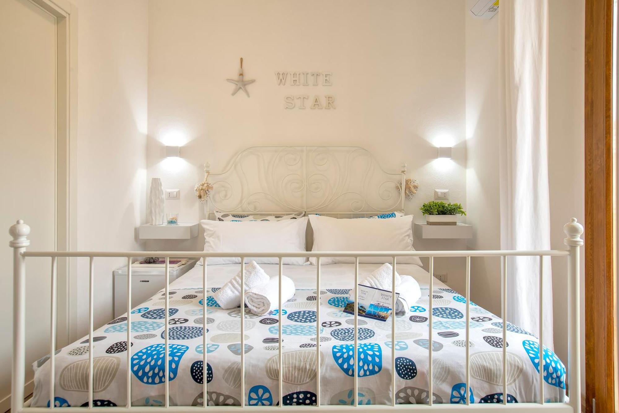White Star Rooms อาลเกโร ภายนอก รูปภาพ
